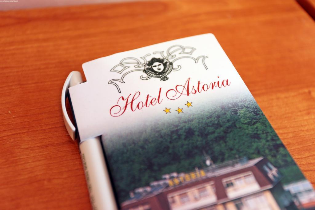 Hotel Astoria Tabiano Terme Buitenkant foto