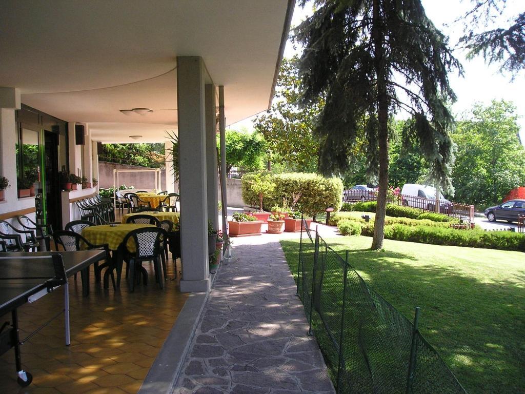 Hotel Astoria Tabiano Terme Buitenkant foto