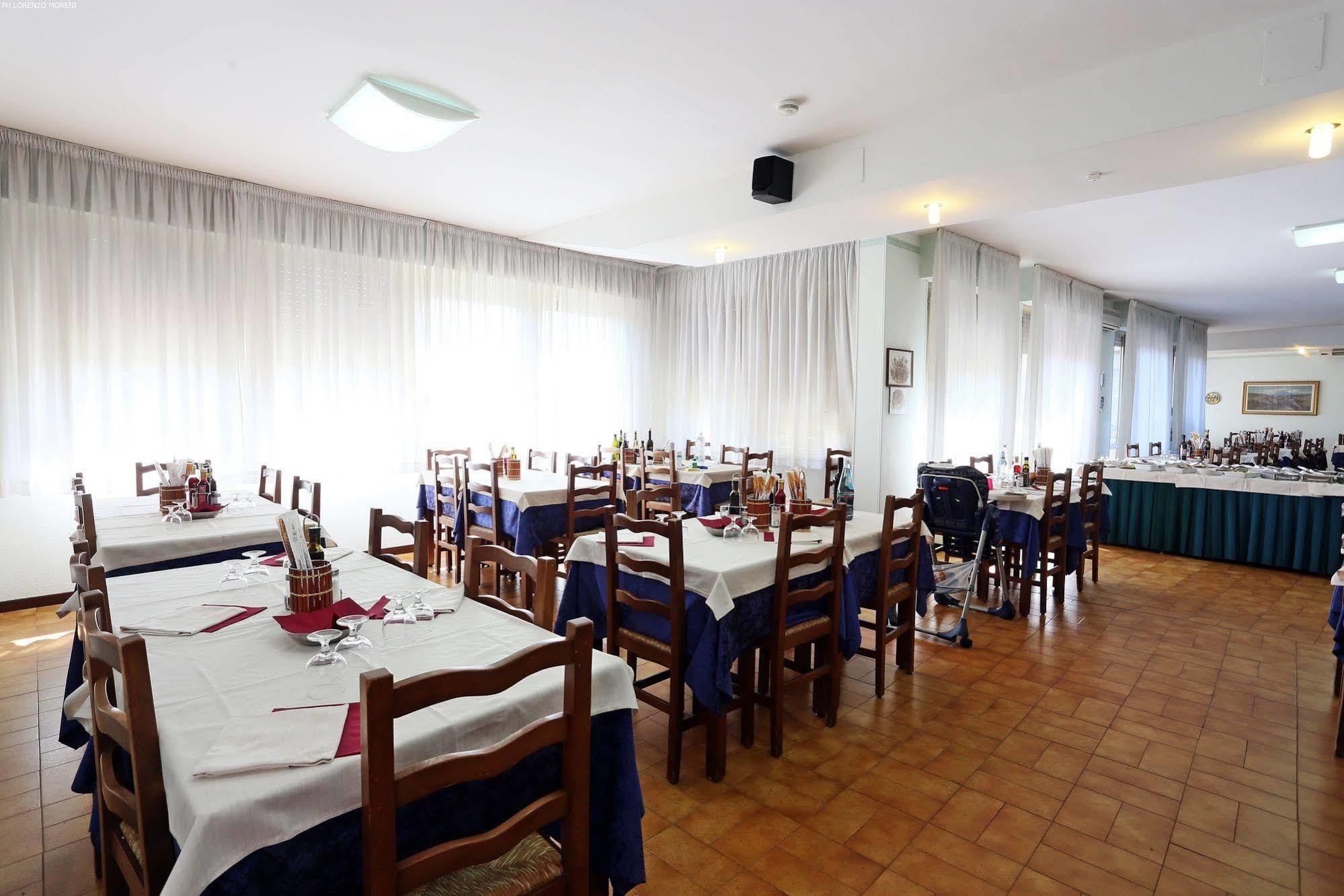 Hotel Astoria Tabiano Terme Buitenkant foto