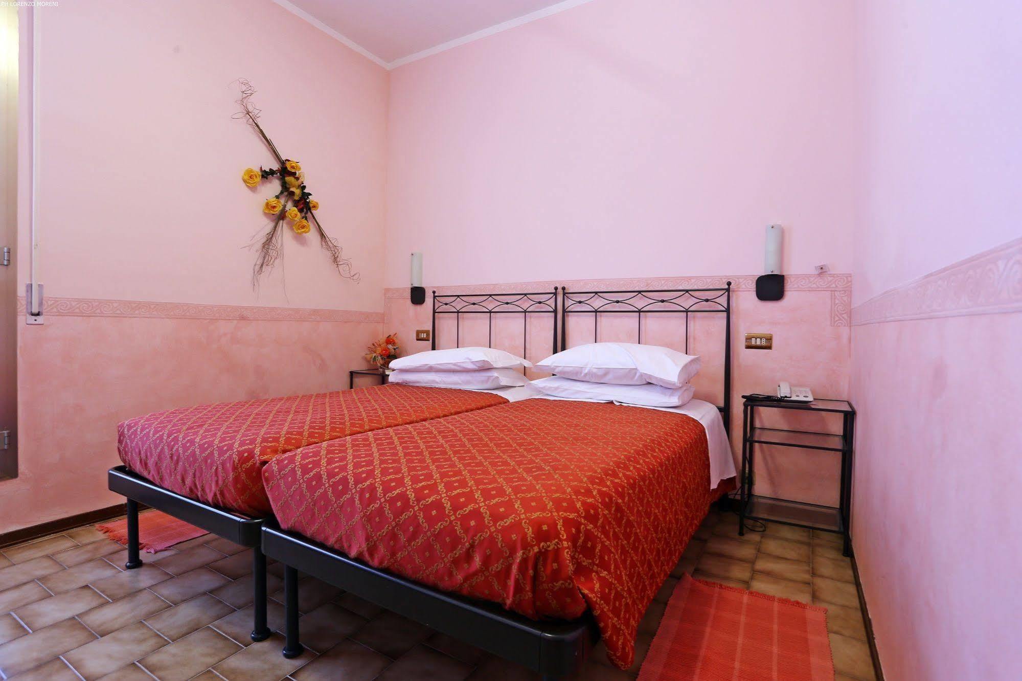 Hotel Astoria Tabiano Terme Buitenkant foto