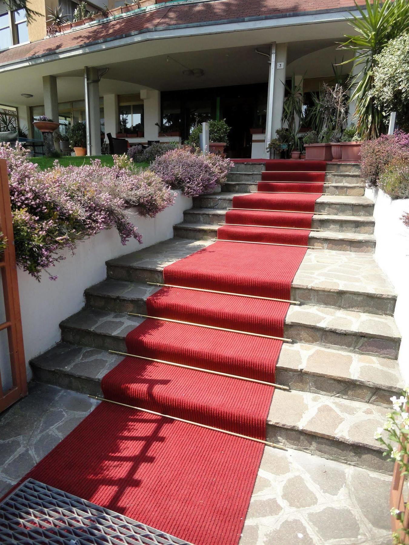 Hotel Astoria Tabiano Terme Buitenkant foto